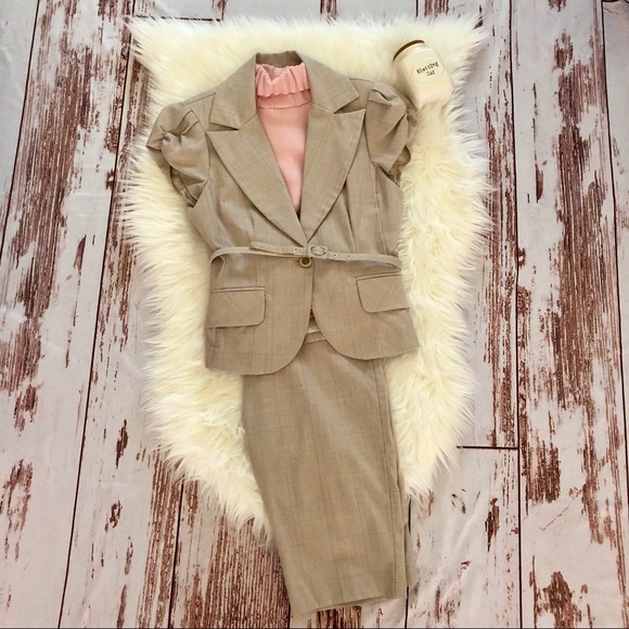 Rampage Suit Jacket with button and belt - Picture 6 of 8